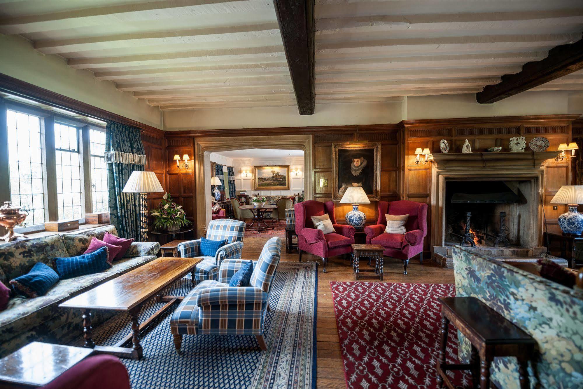Buckland Manor - A Relais & Chateaux Hotel Broadway  Exterior photo