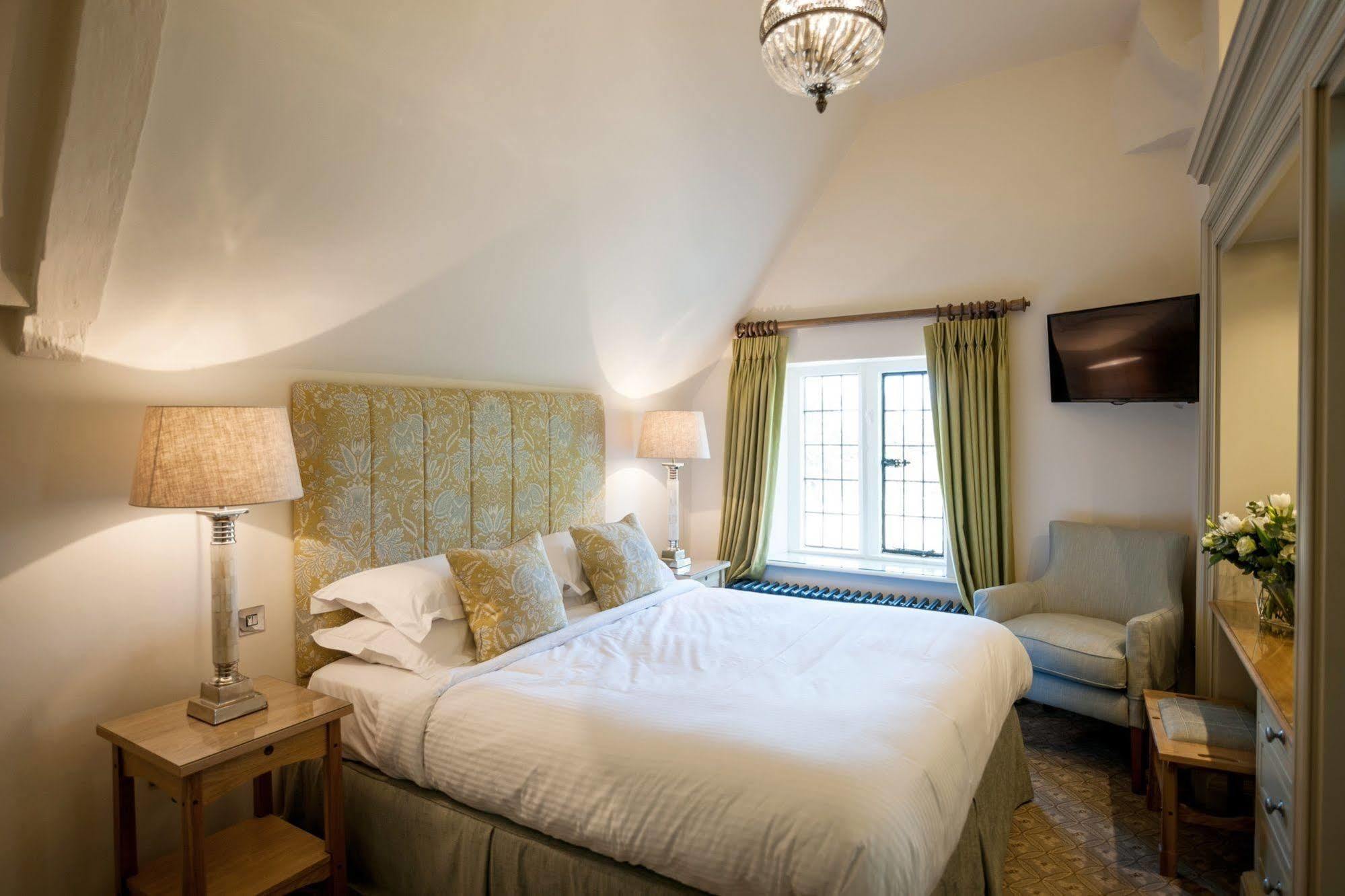 Buckland Manor - A Relais & Chateaux Hotel Broadway  Exterior photo