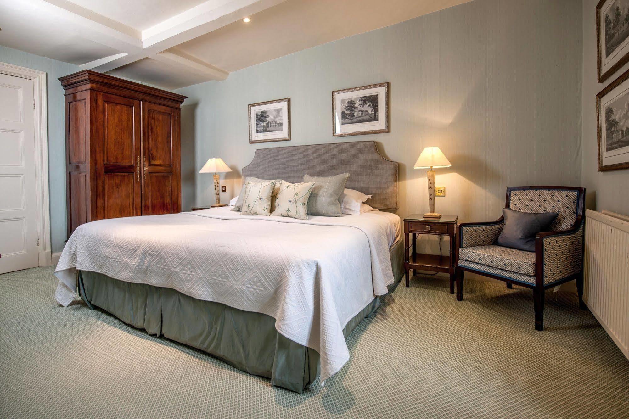 Buckland Manor - A Relais & Chateaux Hotel Broadway  Exterior photo